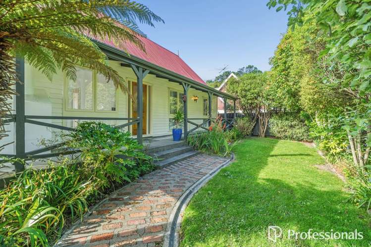 3 McEnroe Grove Naenae_15