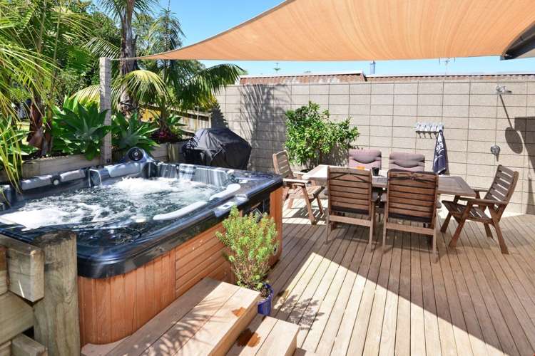 8 Bonita Avenue Stanmore Bay_9