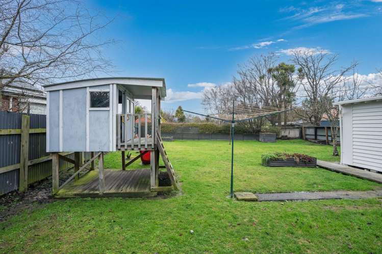 23 Dryden Street Milton_19