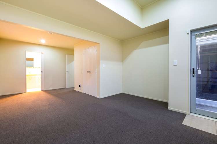 42 Kokako Rise Papakura_6