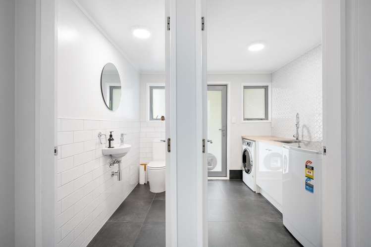 15 Satara Crescent Khandallah_17