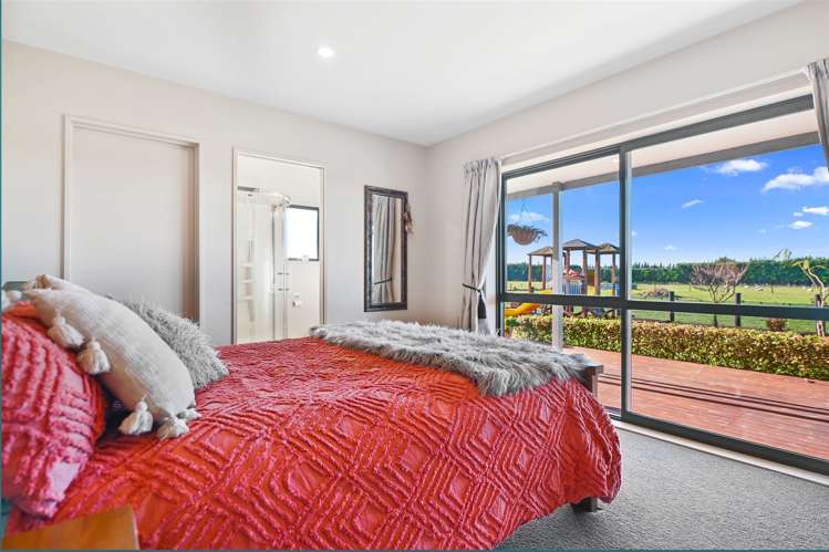 114 Bruces Road Sefton_9