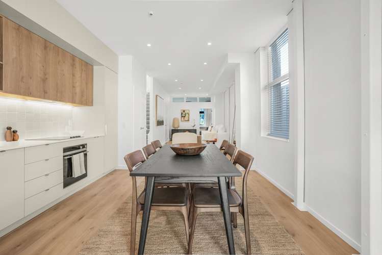 1/11 Courtenay Place Te Aro_1