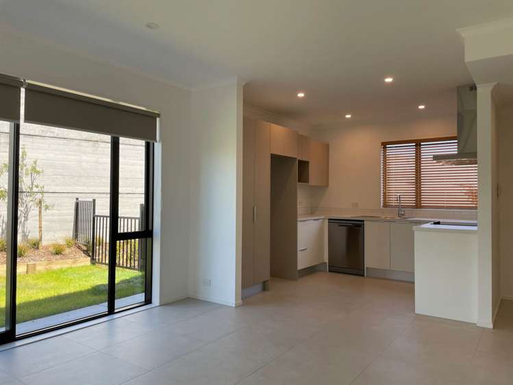10E Titoki Street Te Atatu Peninsula_2