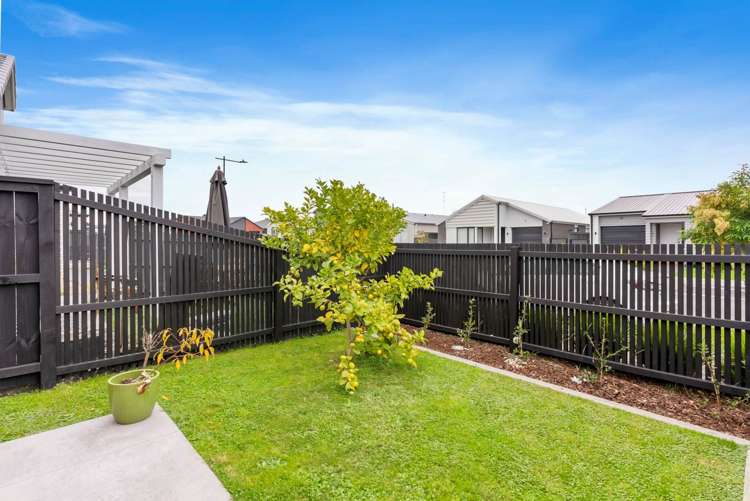 18 Sierra Way Ramarama_15