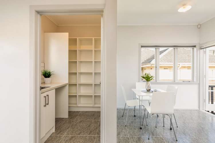 4040 Great North Road Glen Eden_12