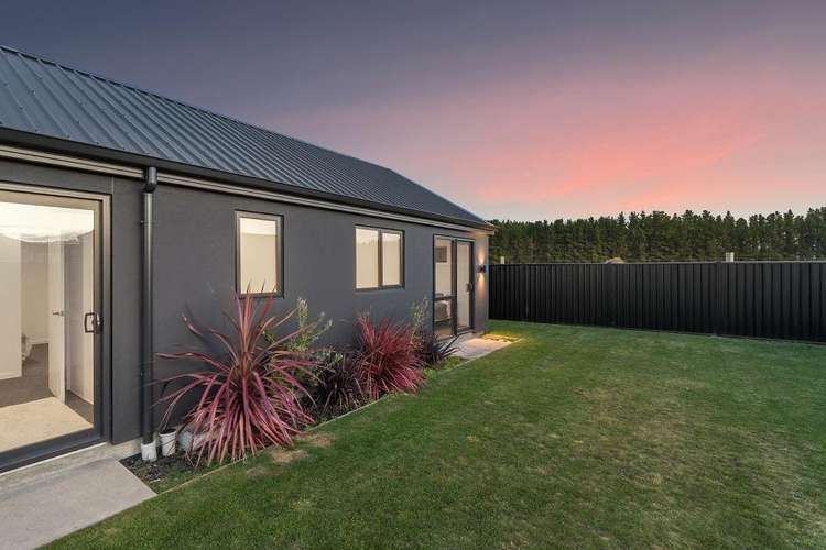 101 Burdon Loop Lake Hawea_19