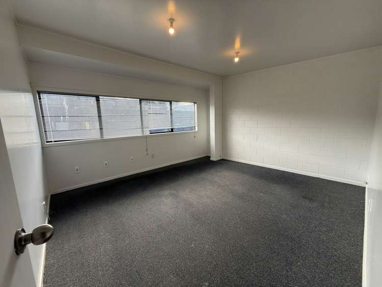 Units 2&3/41 Lansford Crescent Avondale_3