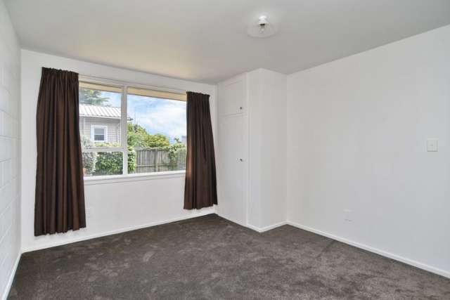 1/430 Ferry Road Woolston_4