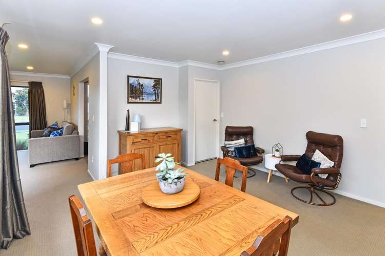 3 Belfry Place Wattle Downs_25