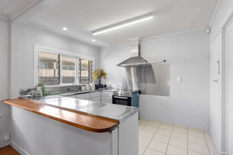 16b Cambourne Road Papatoetoe_8