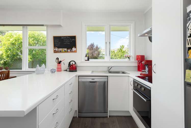 7 Wadsworth Crescent Redwoodtown_5