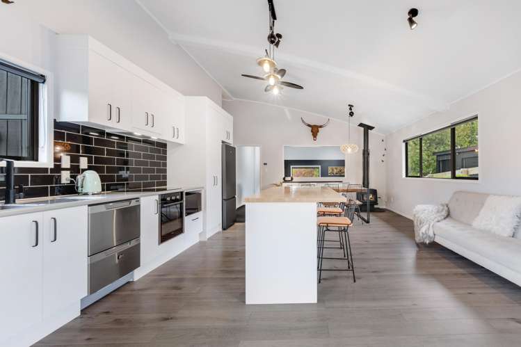 1468 Alfriston Road Alfriston_14