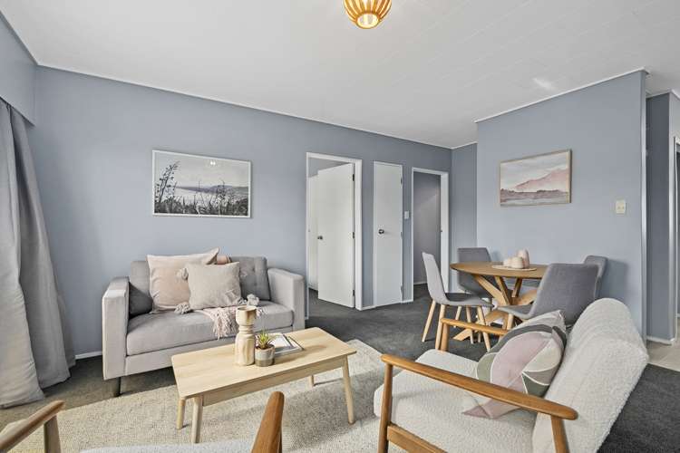 2/37 Merton Street Trentham_0