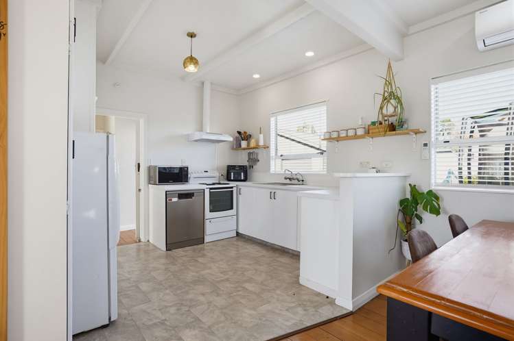 18 Marsden Road Stoke_15