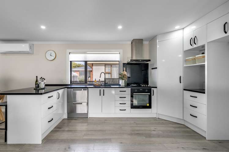 12 Paterson Street Grasmere_5