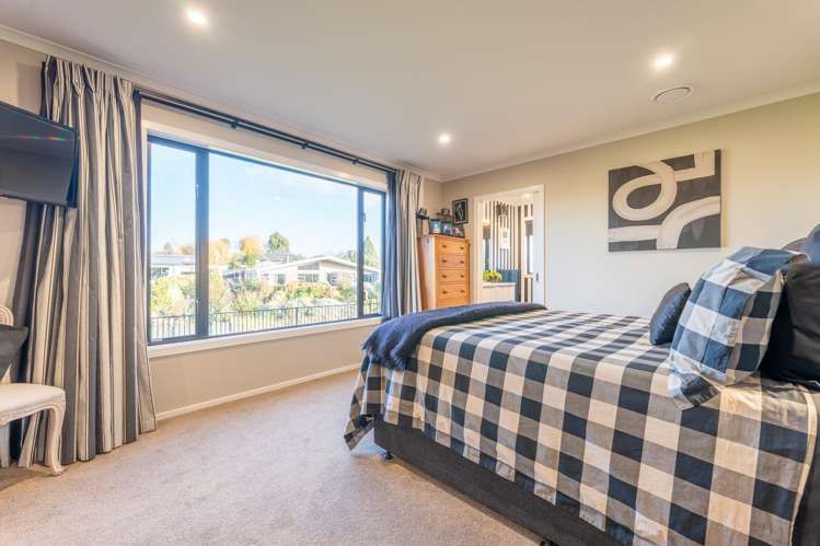45 Meadowstone Street Gleniti_15