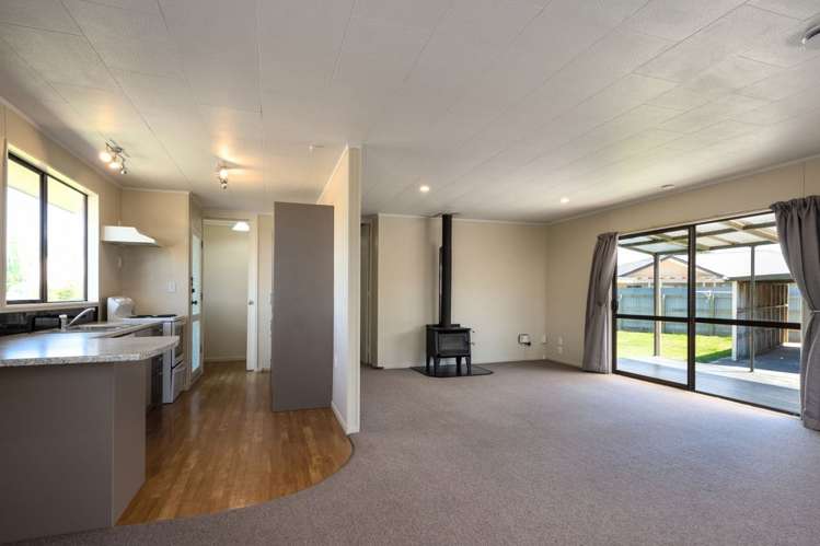 4 Saul Lane Springlands_5