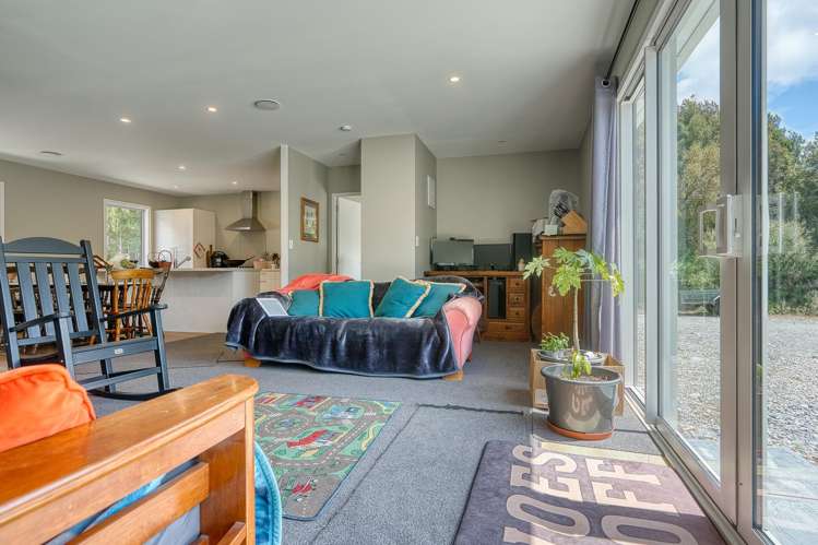 6 Sadler Place Rd2, Hokitika_6