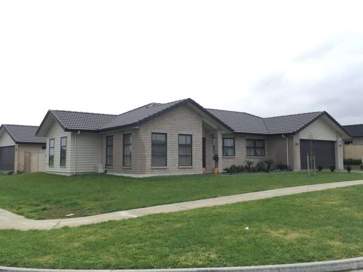 55 Hadley Wood Drive Wattle Downs_9