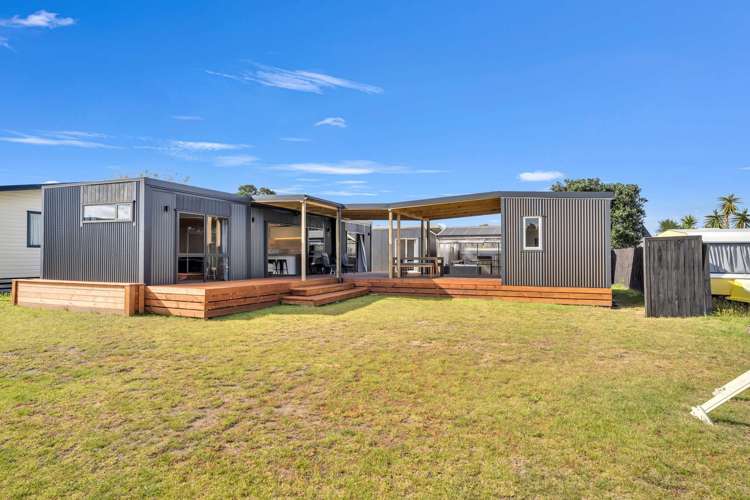 142 The Fairway Matarangi_14