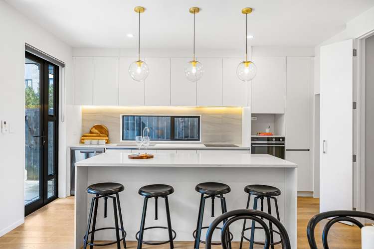 6 Desalt Drive Hobsonville_4