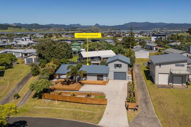 114 Kauri Crescent Matarangi_37