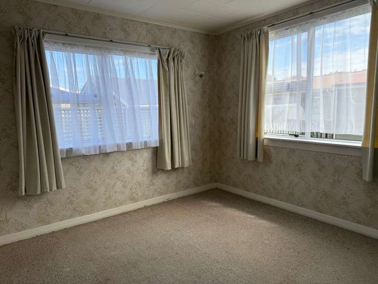 179 Weld Street Hokitika_12