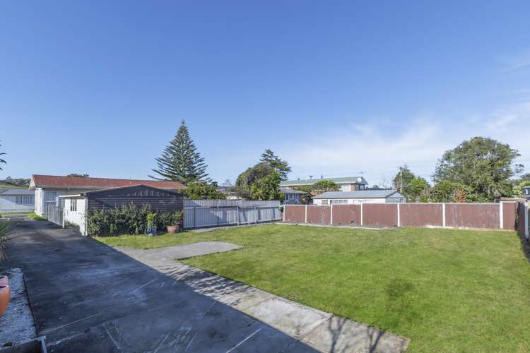 2/49 President Avenue Papakura_2