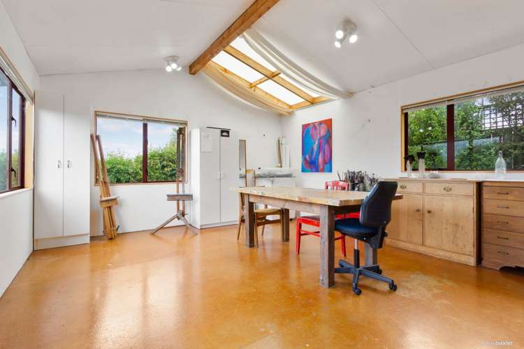 156a Glengarry Road Glen Eden_11