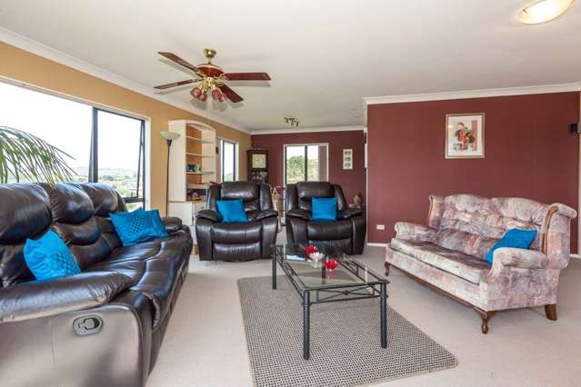 128 Valley Road Pukekohe_3