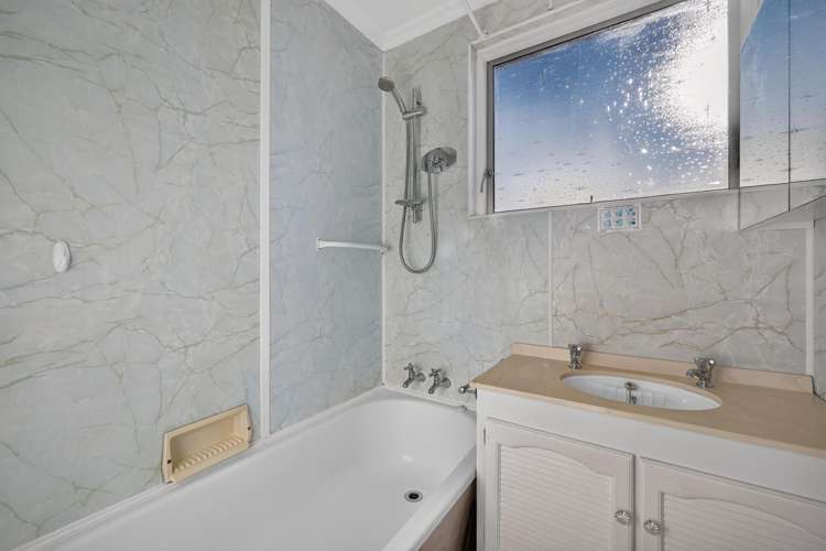 1/80 Oram Avenue New Brighton_11