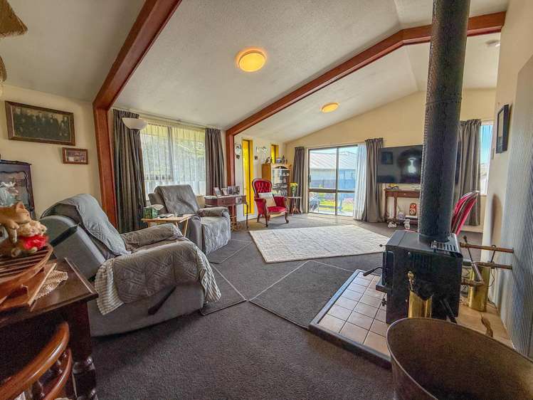 190 Hampden Street Hokitika_6