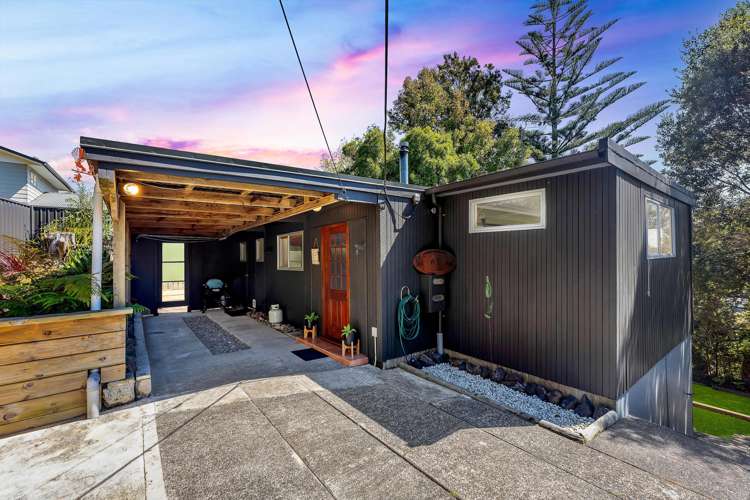 61 Hillcrest Road Hatfields Beach_15