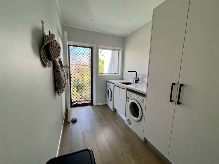 4/8 Turama Road Royal Oak_5