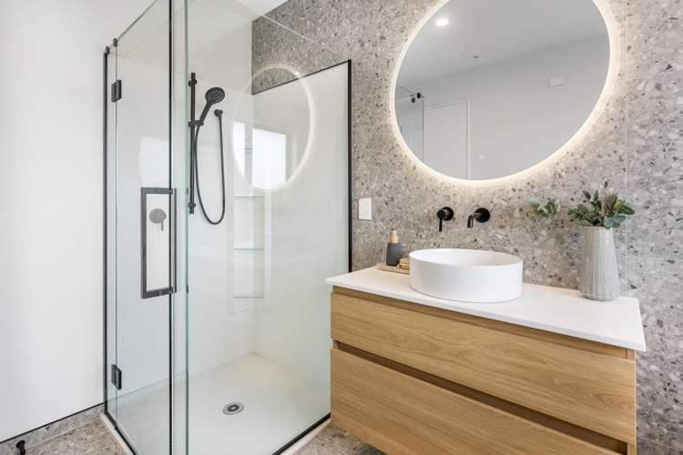 104 Faulks Drive Lincoln_21