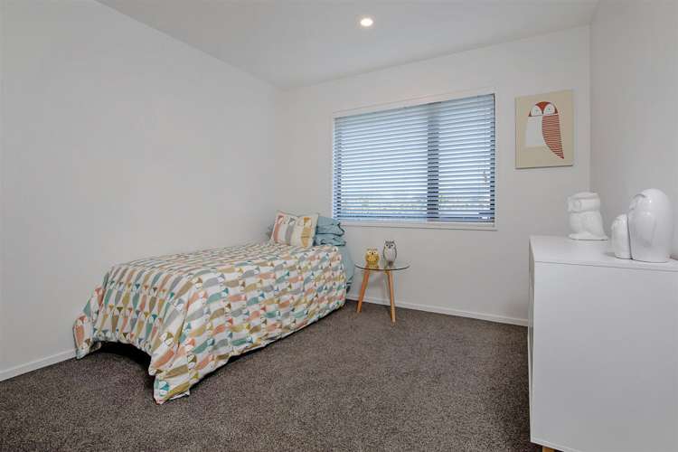 17 Owen Drive Darfield_15