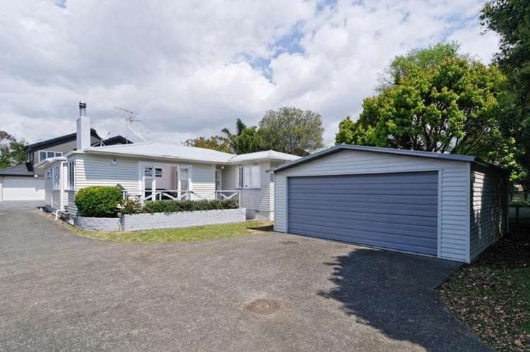 125 Abbotts Way Remuera_2