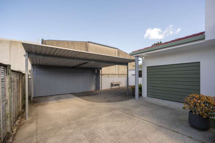 10 Racecourse Way Gate Pa_17