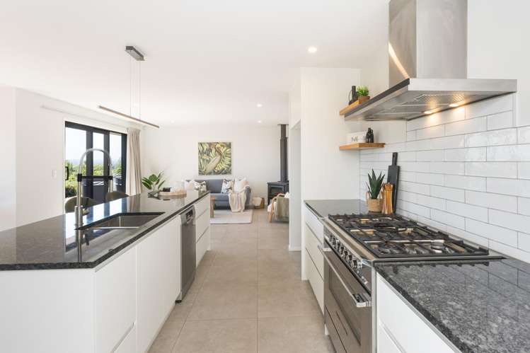121 Kingsdale Park Drive Aokautere_11