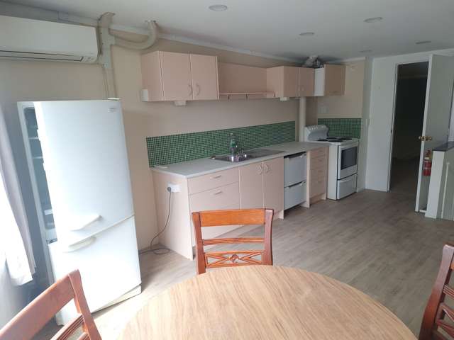 13/9 Westech Place Glen Eden_2