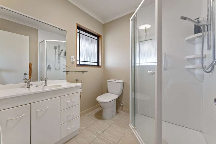 24 Ursula Drive Feilding_16