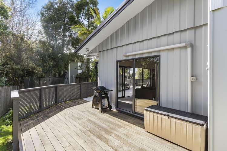 41 Covil Avenue Te Atatu South_9