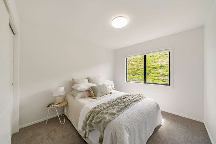 47 Percy Kinsman Crescent Riverstone Terraces_19