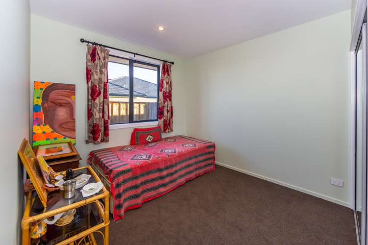 10 Bonecrusher Street Lincoln_14