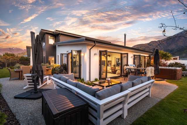 3 Erskine Street Dalefield/Wakatipu Basin_2