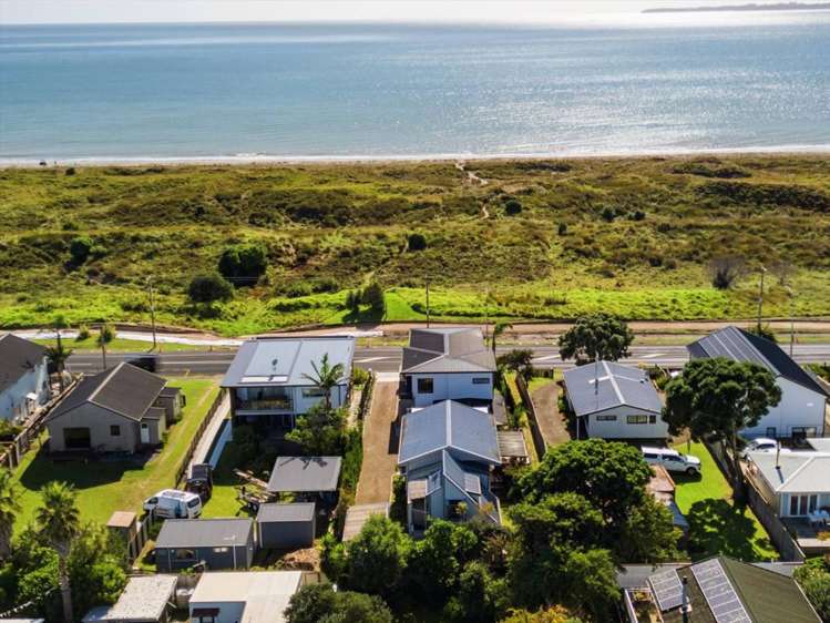 988 Papamoa Beach Road Papamoa Beach_35