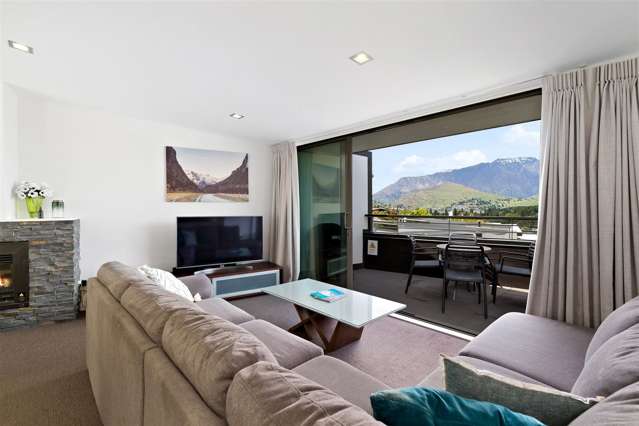 5/89 Thompson Street Queenstown_1