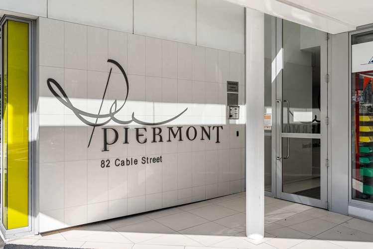 6D/82 Cable Street Te Aro_21