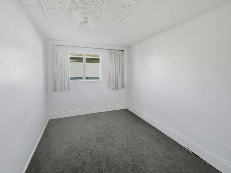 21 Edgeware Road 10930_4